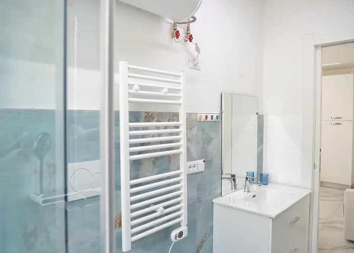 Fortuna Qyra - Luminoso A Due Passi Dalla