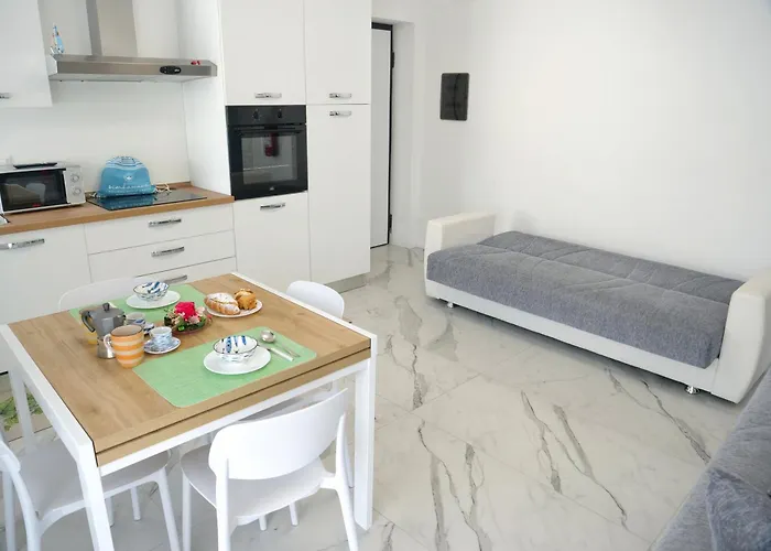 Fortuna Qyra - Luminoso A Due Passi Dalla * Grado